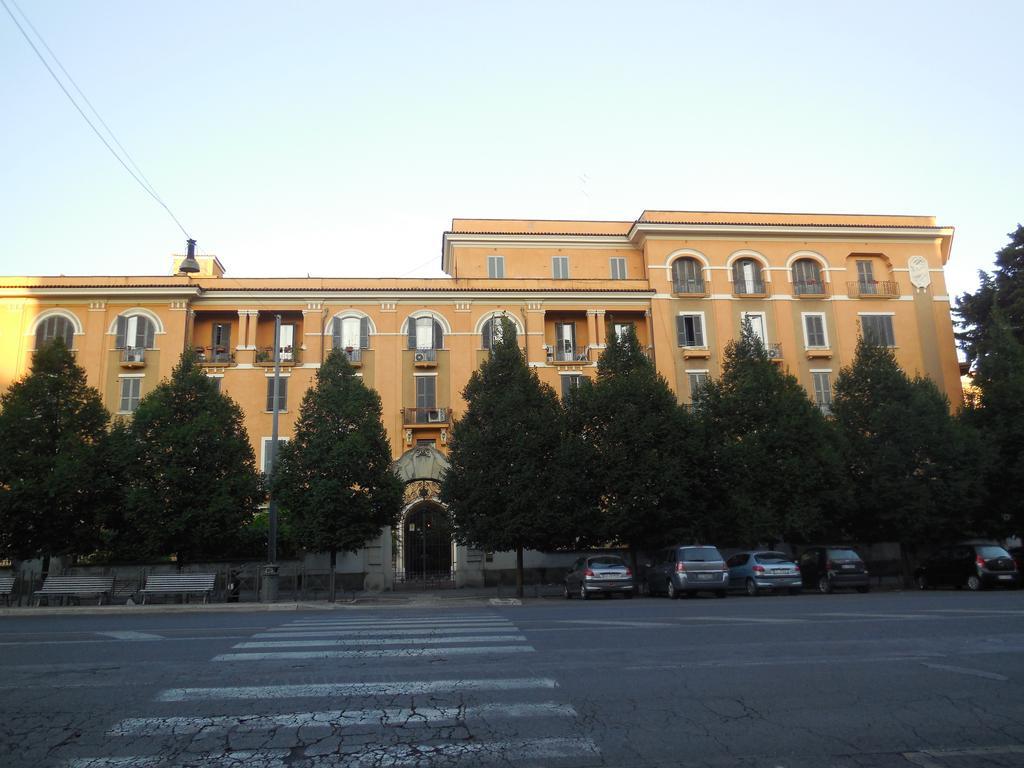 Sunny Guest House Roma Dış mekan fotoğraf
