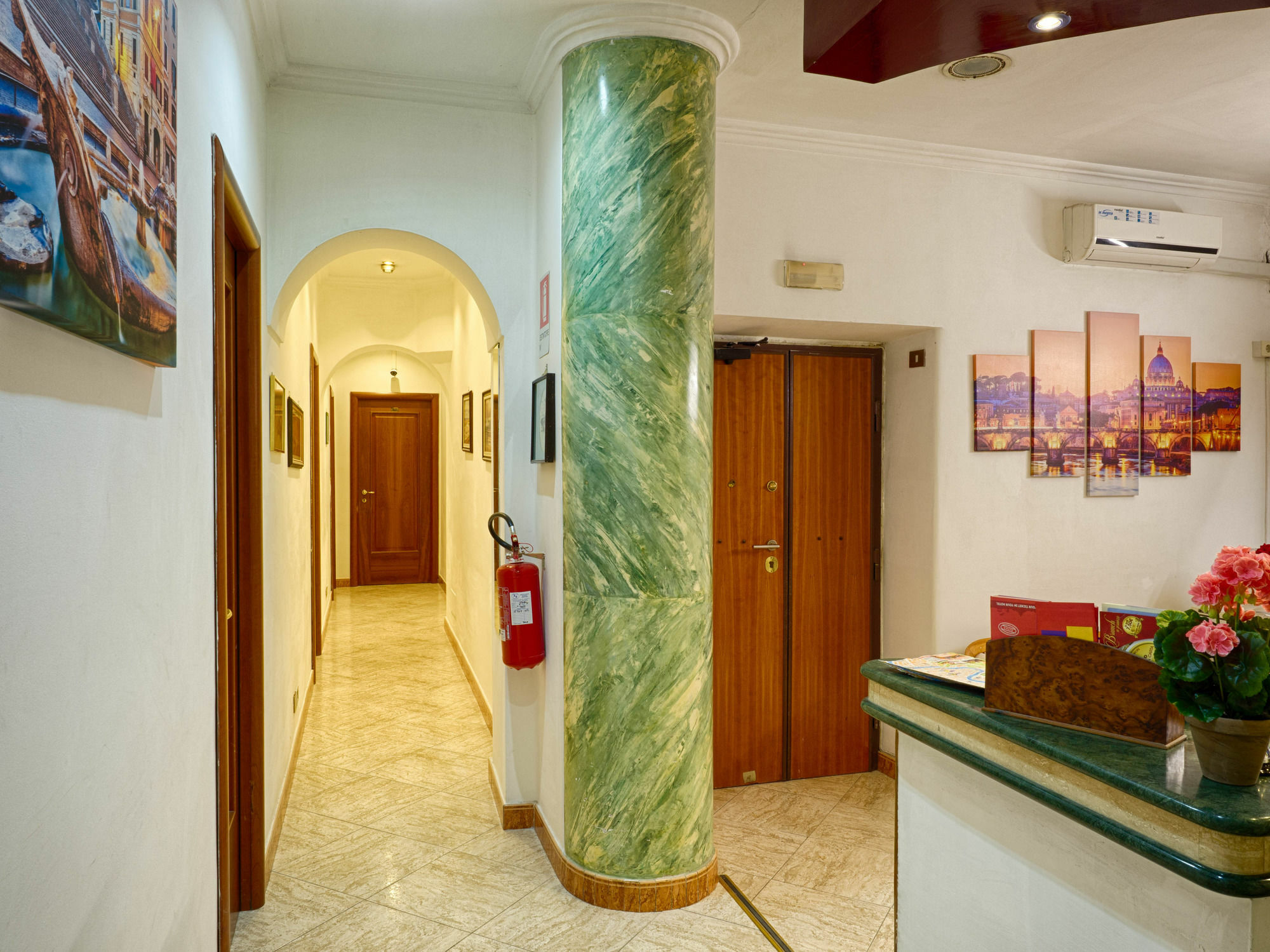 Sunny Guest House Roma Dış mekan fotoğraf